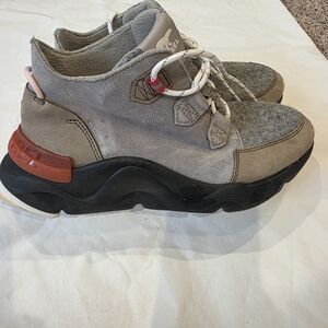 SOREL Women's Kinetic Renegade Caribou Boots Size 9 Waterproof Insulated Winter